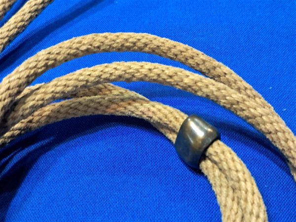 world-war-one-45-pistol-revolver-lanyard-rope-17-dated-clean-original