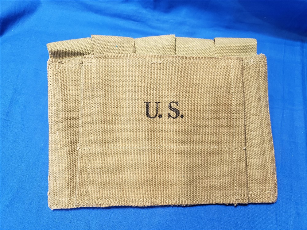 thompson-cell-pouch back