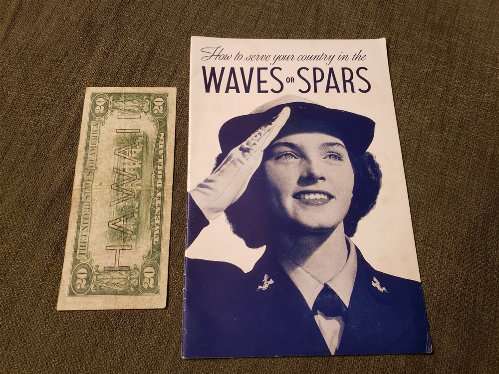 waves-spars-enlistment-book-measured
