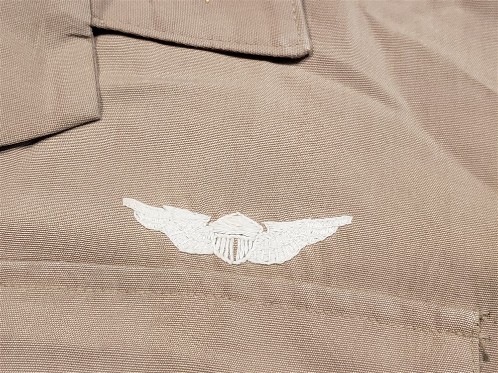 Pilot-tropical uniform-set-vietnam-stitching