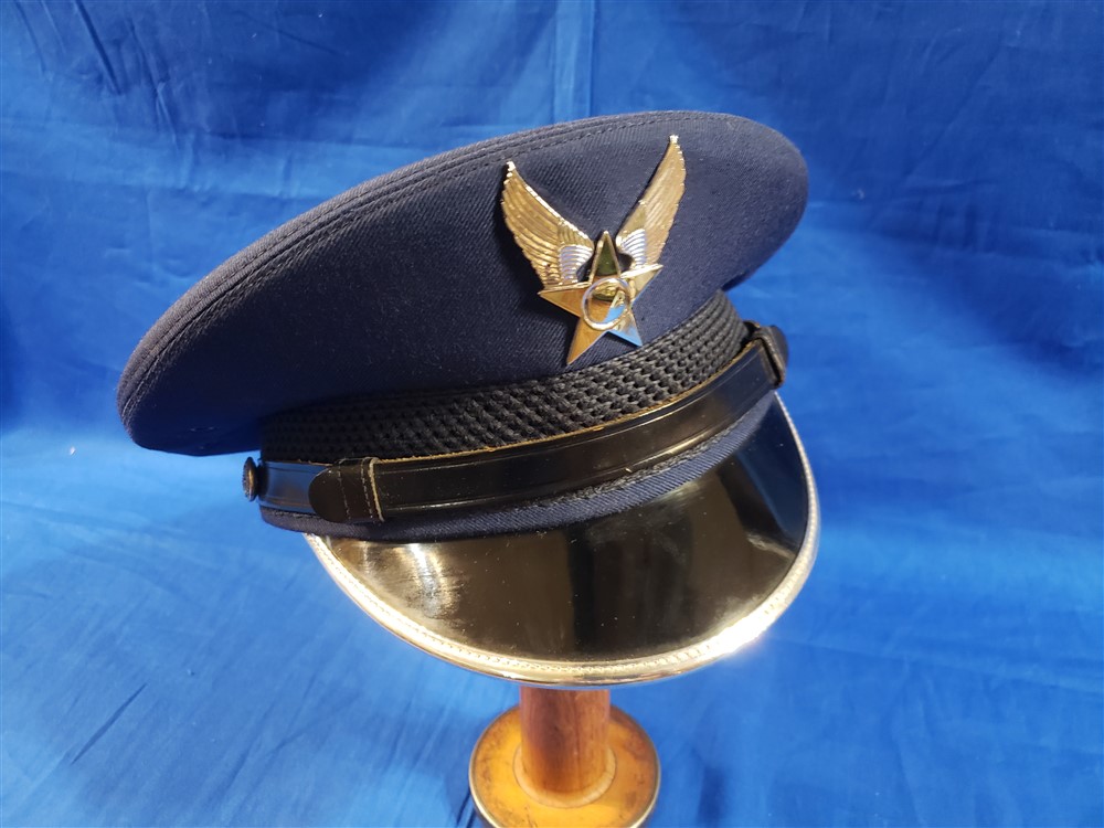 air-force-honor-team-visor-cap-1070s-insignia-trim