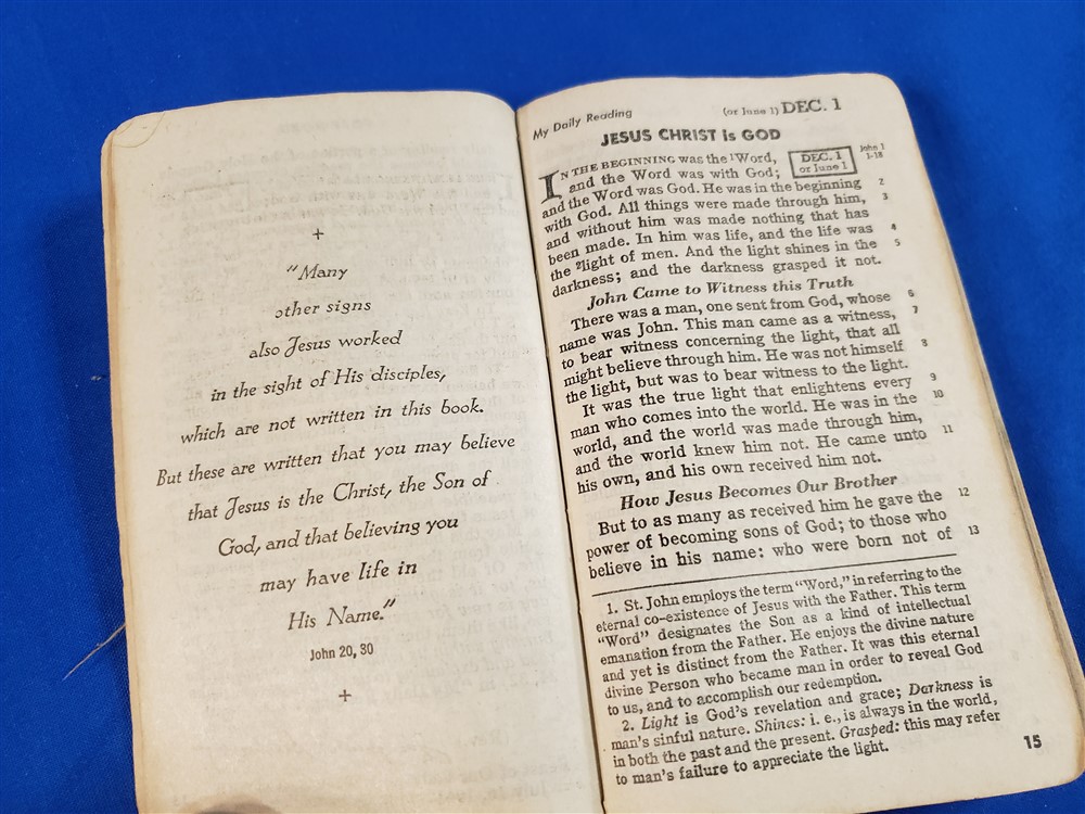 bible-wwii-roman-catholic-field