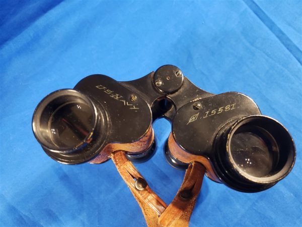 wwi-bimocular-set-navy-with-the-built-in-amber-lenses-for-the-glare-on-the-water-complete-with-the-original-case