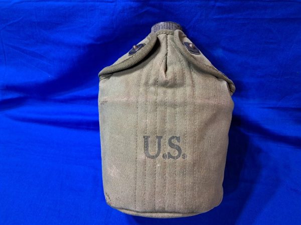canteen-set-1945 world-war-two-canteen-set-croix-manufactured-cover-45-dated-excellent-condiiton