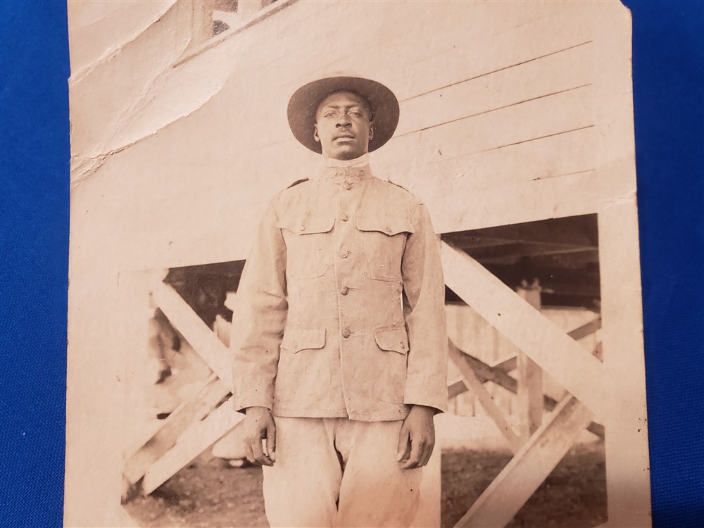 colored-wwi-soldier-uncle-barracks