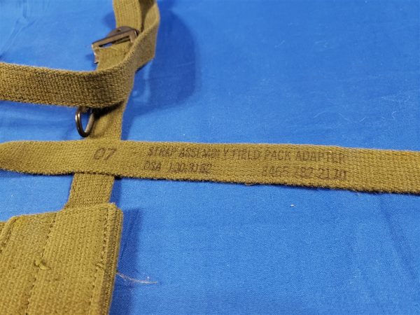 vietnam-battle-pack-adapter-m56-for-the-early-battle-gear-system-mint-unissued-condition