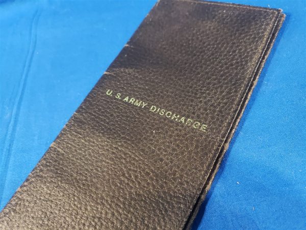 discharge-holder-folder-wwii-faux-leather-in-the-color-black-these-protected-the-paperwork