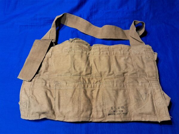 world-war-one-grenade-vest-by-h-h-dated-1918-near-unissued-condition-complete-straps