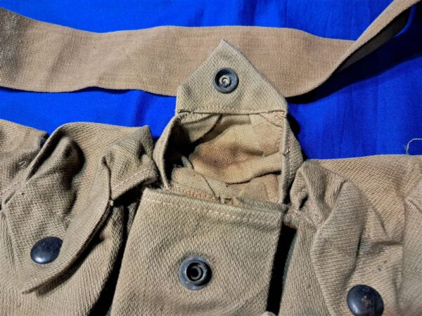 world-war-one-grenade-vest-by-h-h-dated-1918-near-unissued-condition-complete-straps