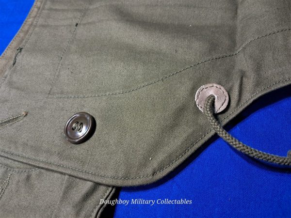world-war-two-mint-size-medium-field-m-1943-jacket-hood-for-the-coat-unissued-condition-with-tags