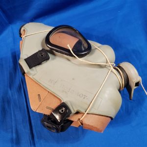 m9a1-gas-mask-ll-korean-war-field-large-case