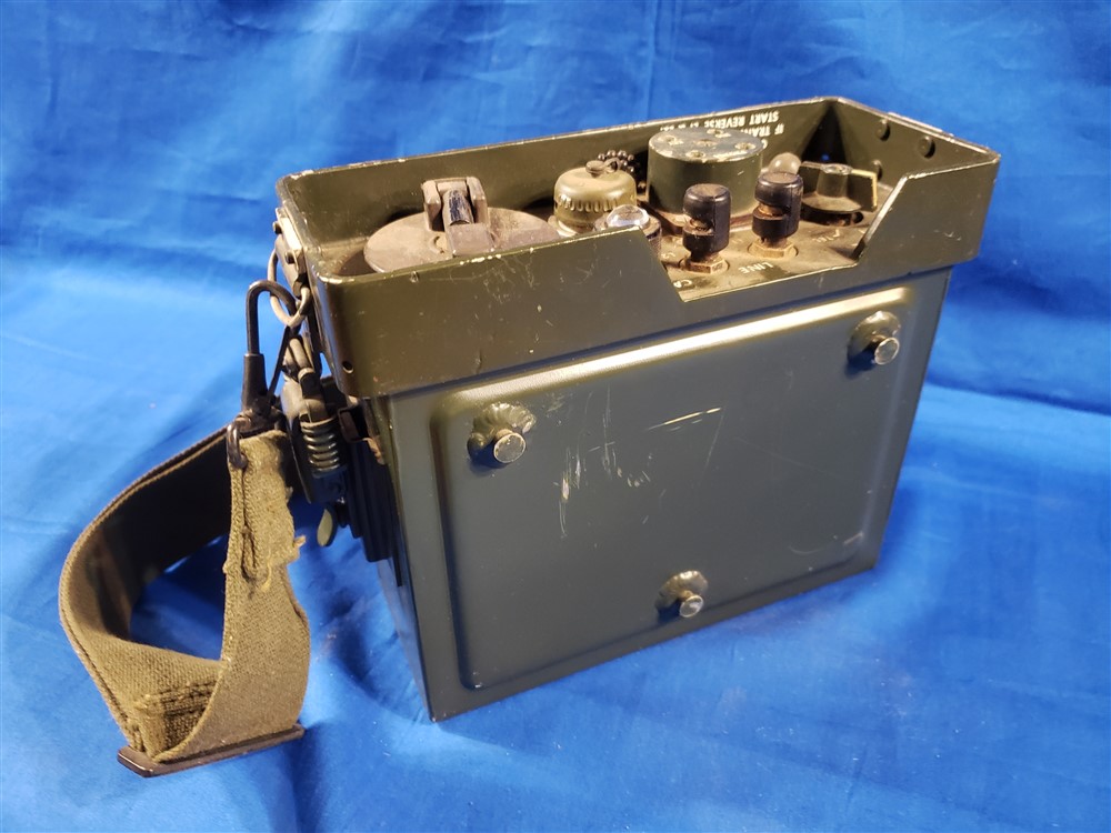 navy-radio-grc14-remote-back-mounted