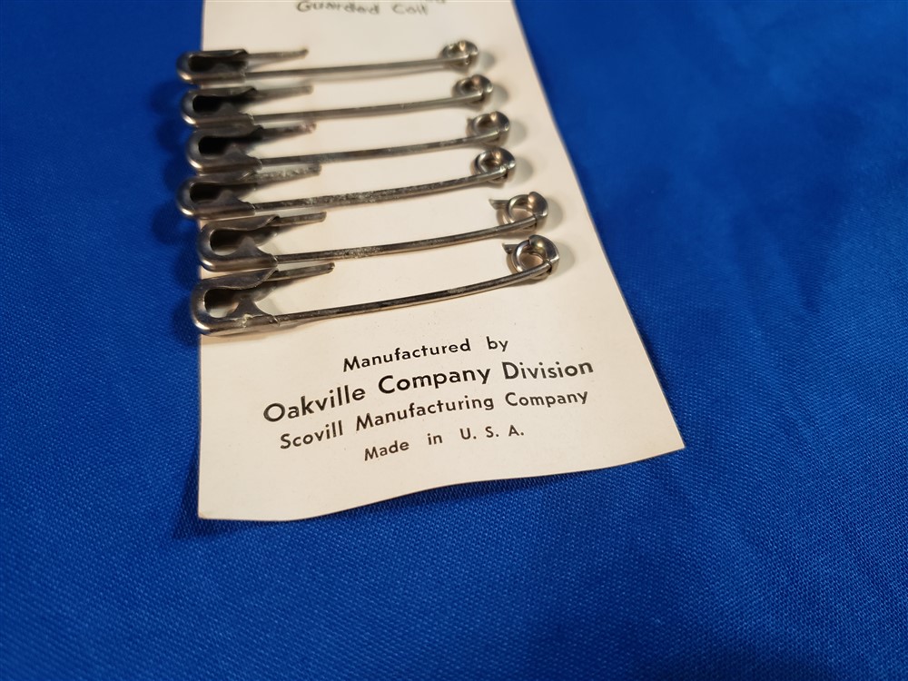 safety-pins-card-medical-manufacture