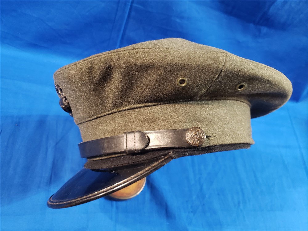 usmc-visor-cap-1950s-enlisted-left-side