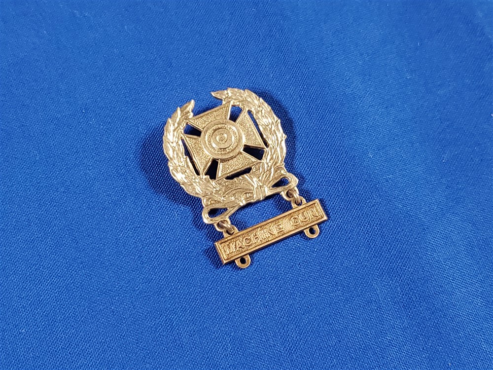 badge-wwii-shooting-meyer-c-catch-exp-mg-machine-gunner-back-pin-sterling