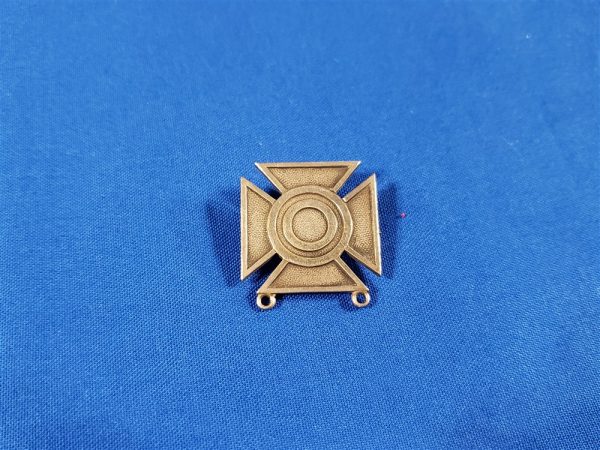 badge-shoot-meyer-simple badge-shooting-simple-c-catch-meyer-marked-world-war-two-ealry-back