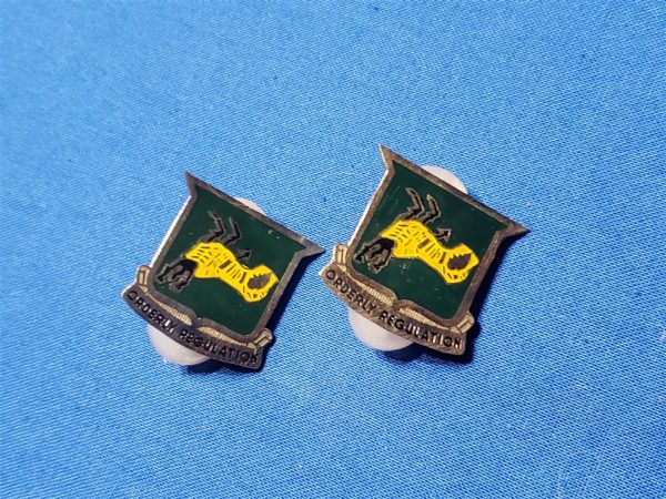 dui-720th-mp-beer-can dui-720th-mp-military-police-set-vietnam-beer-can-made-theater-made-clutch-back