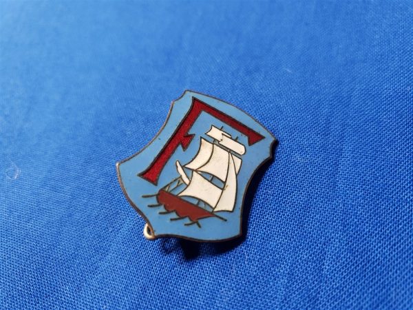 french-navy-badge-destroyer french-navy-destroyer-badge-pin-paris-wwii-enamel