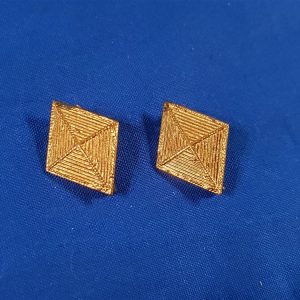 insignia-finance-corps-officers-wwii-pin-back-snowflake-design