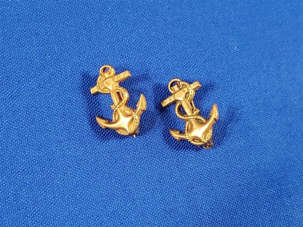 naval-aviation-cadet-insignia-insig-wwii-pin-back-matched-pair
