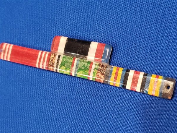 ribbon-bar-rbn-wwii-4-place-plastic-painted-paint-reverse-sew-on-type-close
