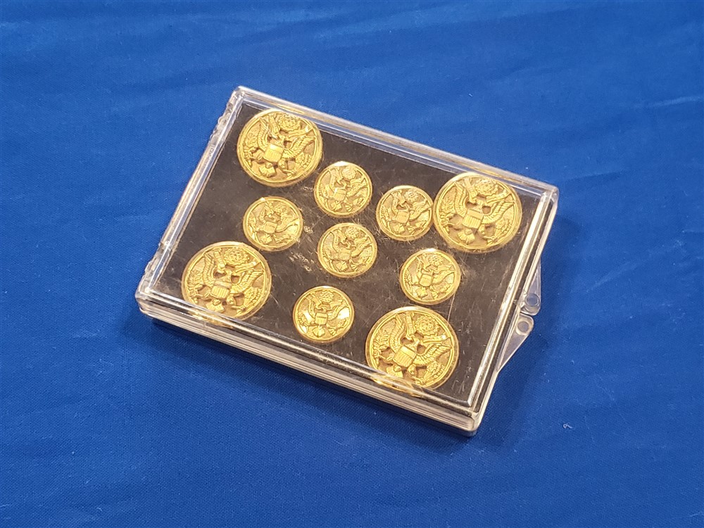 Buttons VN set Boxed - Doughboy Military Collectables Springfield Missouri