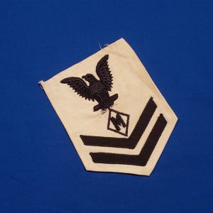 chevron-mailclerk-2nd-class-wwii-on-white-m-triangle-wwii