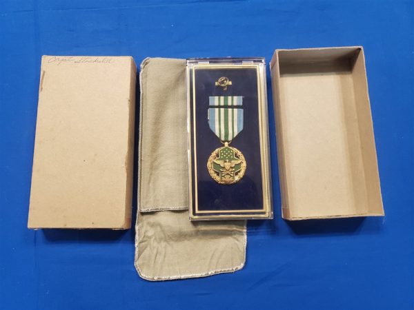 medal-joint-commendation-1965-dated-vietnam-with-the-original-box-back