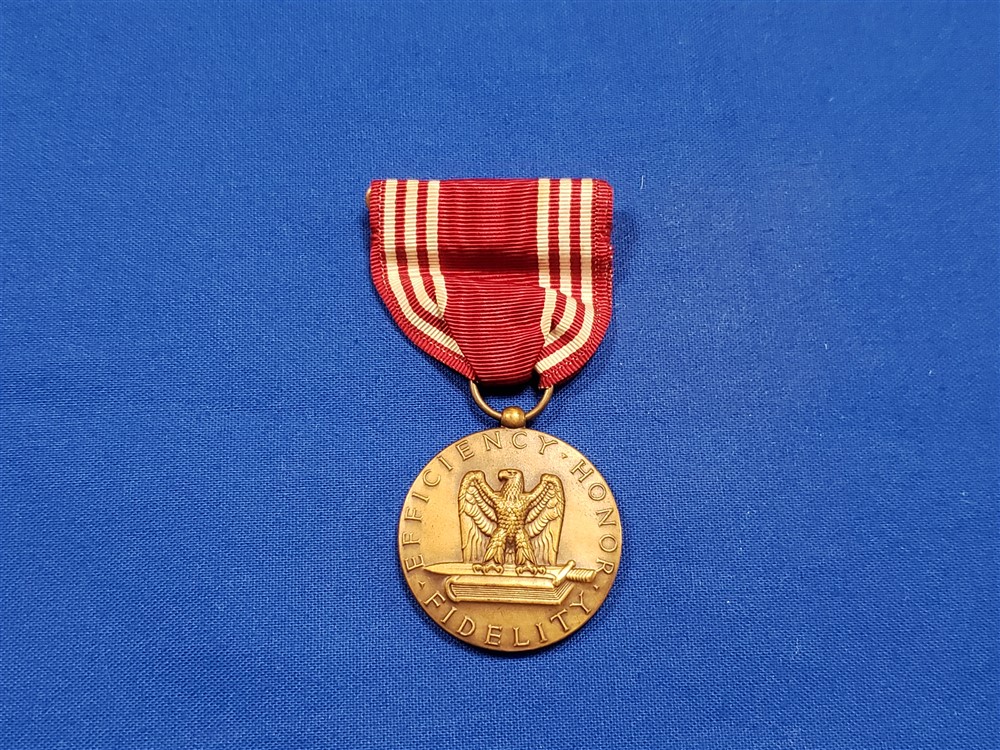 medal-gc-wwii-named-to-deremo-with-the-original-ribbon-back-pin