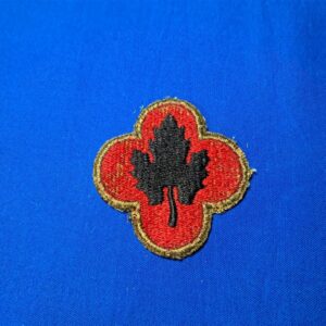 world-war-two-army-sleeve-patch-43rd-division-green-back-pattern-variation