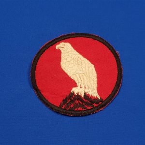 unknown-usmc-pacific-theater-flying-unit-patch-with-hawk-on-mountain-top-wwii-jacket