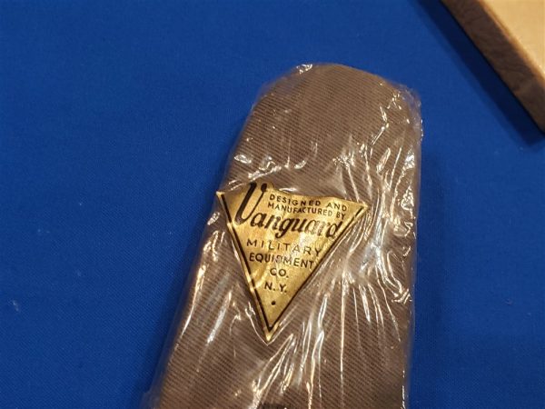 shoulder-mark-machinist-gray-wwii-in-box-warrant-officer