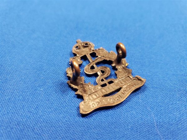 cap-badge-wwi-royal-canadian-army-medical-corps-enlisted