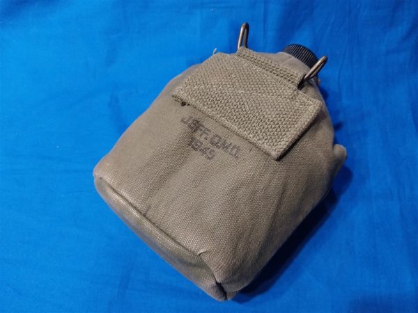 world-war-two-canteen-set-with-jqmd-1945-dated-cover-quartermaster-jeffersonville-made-with-canteen-cup