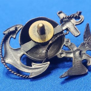 usmc-wwii-ega-hh-officers-for-the-pith-and-green-visor-caps-great-detail-imperial