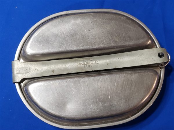 mess-kit-massillon mess-kit-wwii-1945-dated-by-massilion-scarcer-maker-unissued