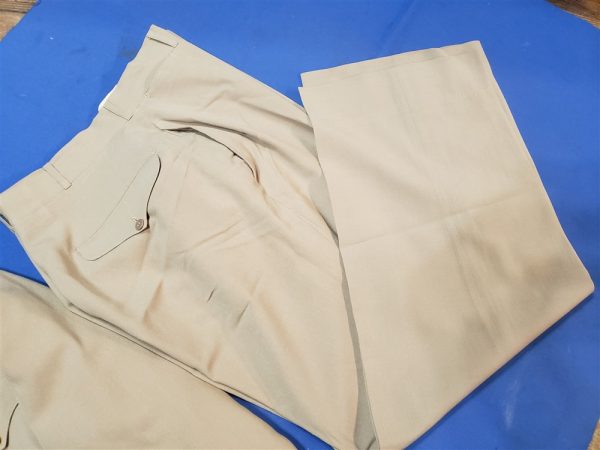 uniform-navy-ofc-tans-wwii-tropical-with-sewn-on-ribbons