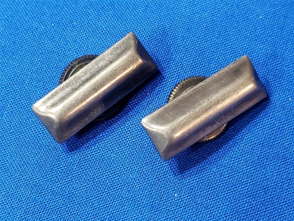rank-1st-lt-wwi-screw rank-wwi-1st-lieutenant-screw-back-pattern-silver-heavy-private-purchase