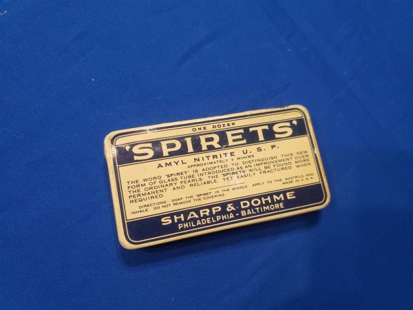 spirets-smelling-salts-tin spirets-smelling-salts-wwii-medical-full-tim-for-medics-kits-private-purchase