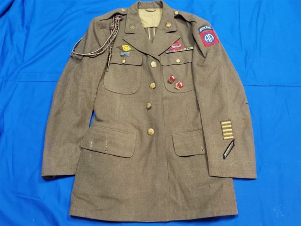 tunic-456th-pir-patches tunic-82nd-division-456th-pfab-no-identification-full-ribbons-and-insignia-wwii