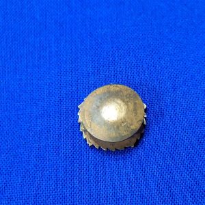 world-war-discharge-pin-bronze-for-honorable-service