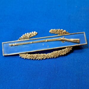 world-war-two-early-pin-back-combat-infantry-badge-sterling-marked-light-use-only