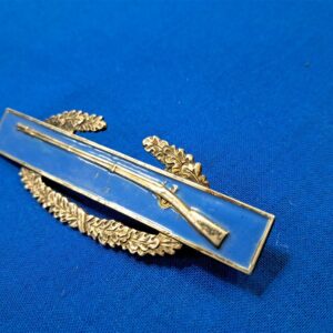 world-war-two-early-pin-back-combat-infantry-badge-sterling-marked-light-use-only