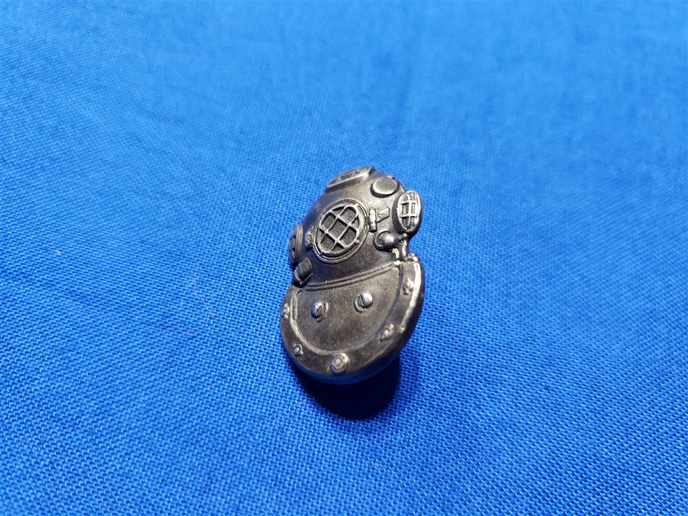diver-2nd-class-wwii-sterling