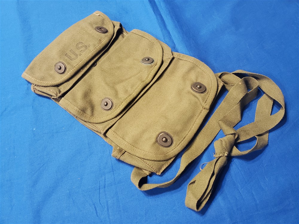 grenade-pouch-1945-wwii-leg-type-3-cell-with-snaps-dated-marked-tie-back
