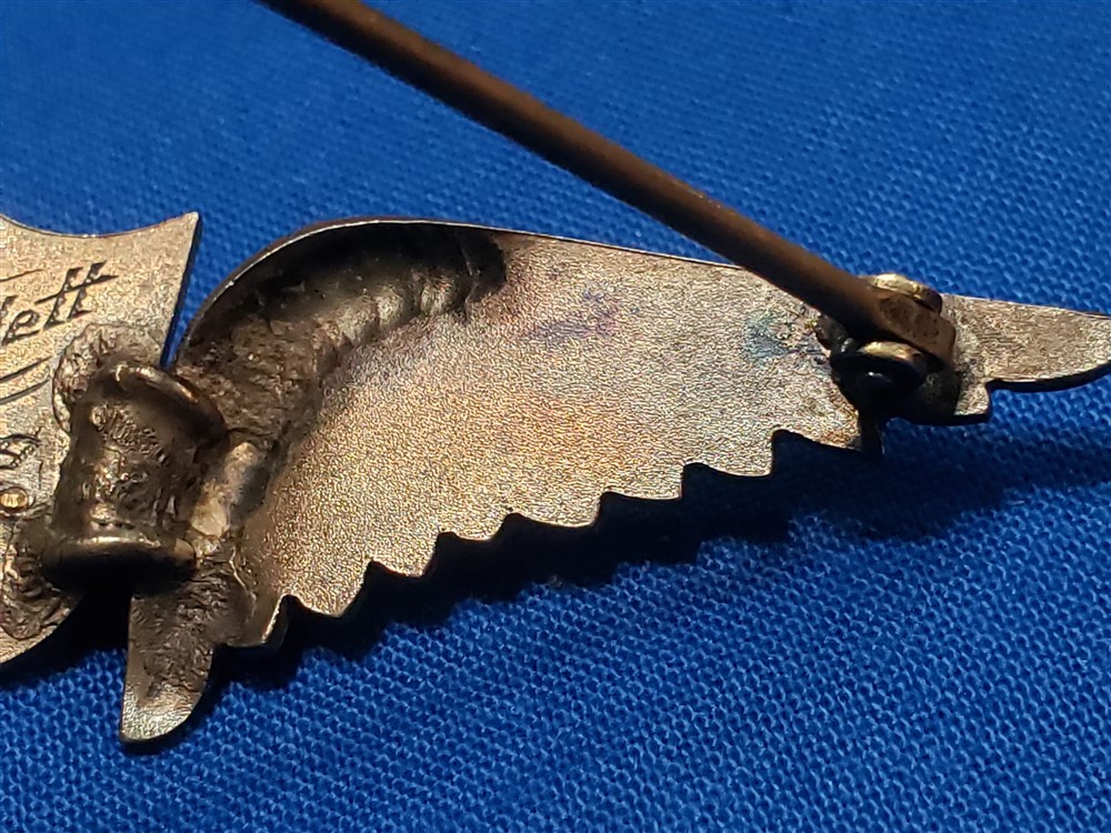 hallet-wings-rank-pin