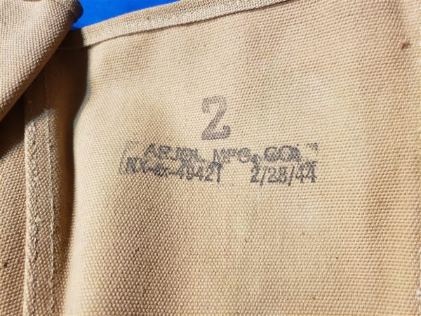leggings-usmc-wwii-1944-dated-tan-khaki-laces-buckle-size-2-unissued
