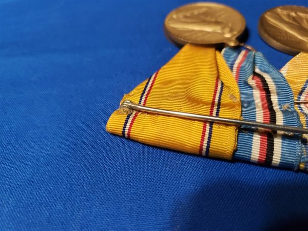 navy-aiguillette-aide-to-admiral-catch-wwii-korean-war-era-with-original-medal-bar-set-pin-back