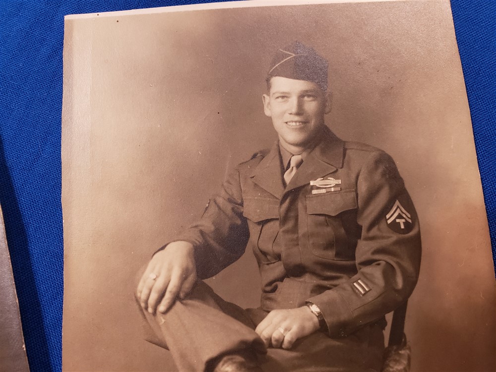 photo-wwii-6th-army-id