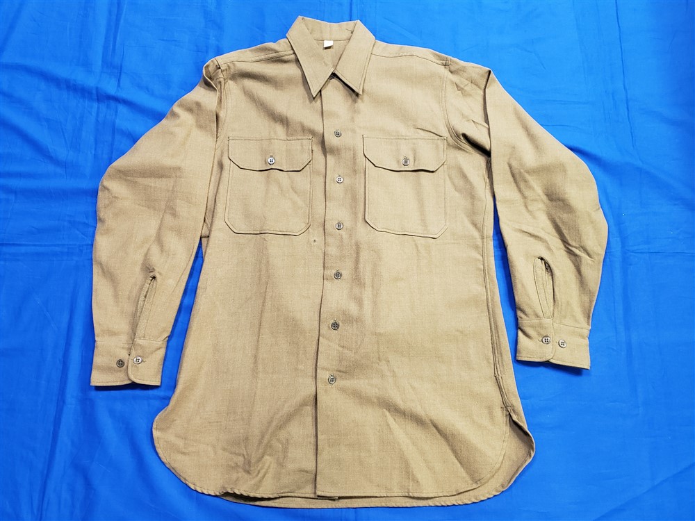 shirt-wwii-flannel-size-15-33-special-with-gas-flap-and-original-tag-1945